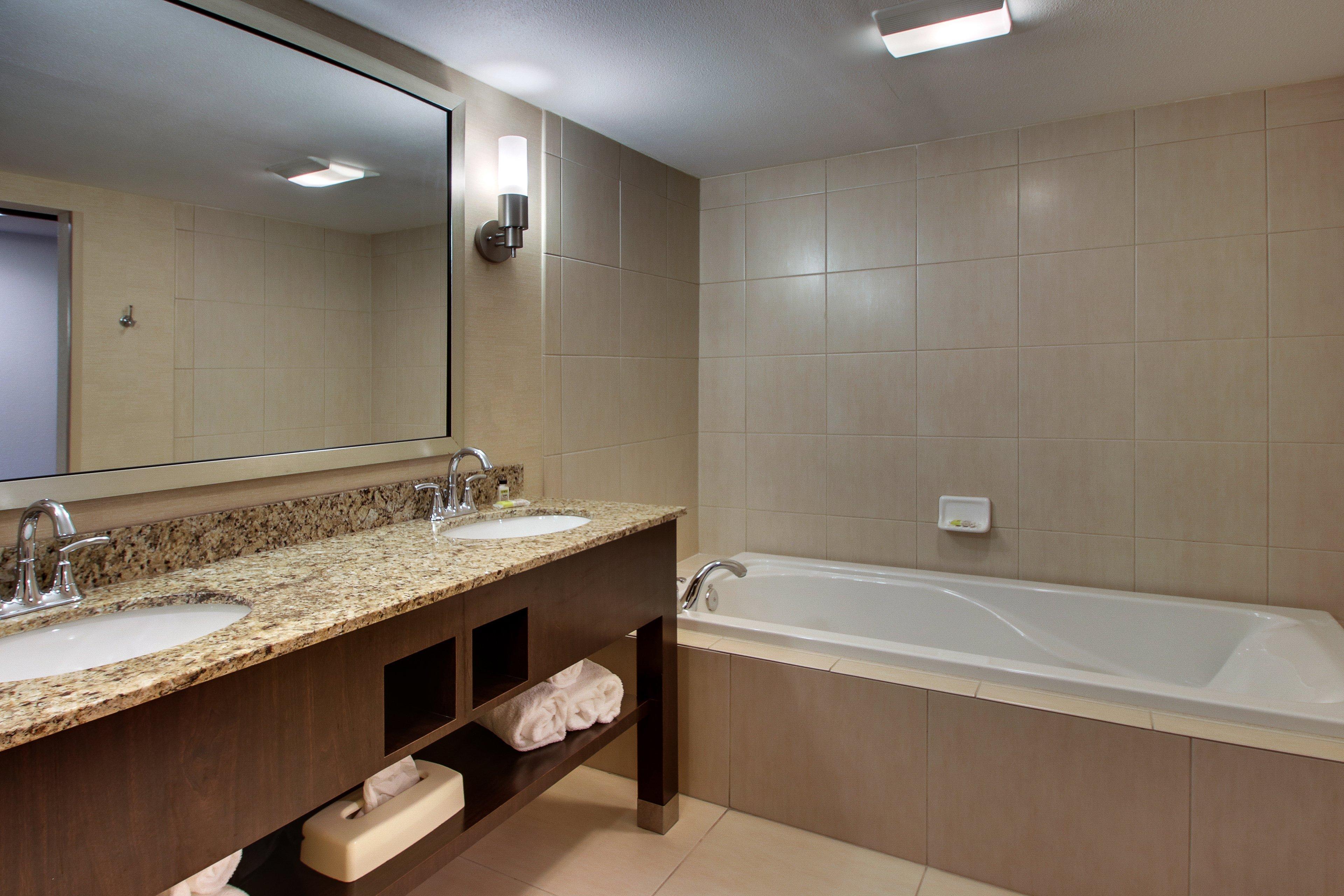 Holiday Inn Express Baltimore BWI Airport West By Ihg Hanover Exterior photo