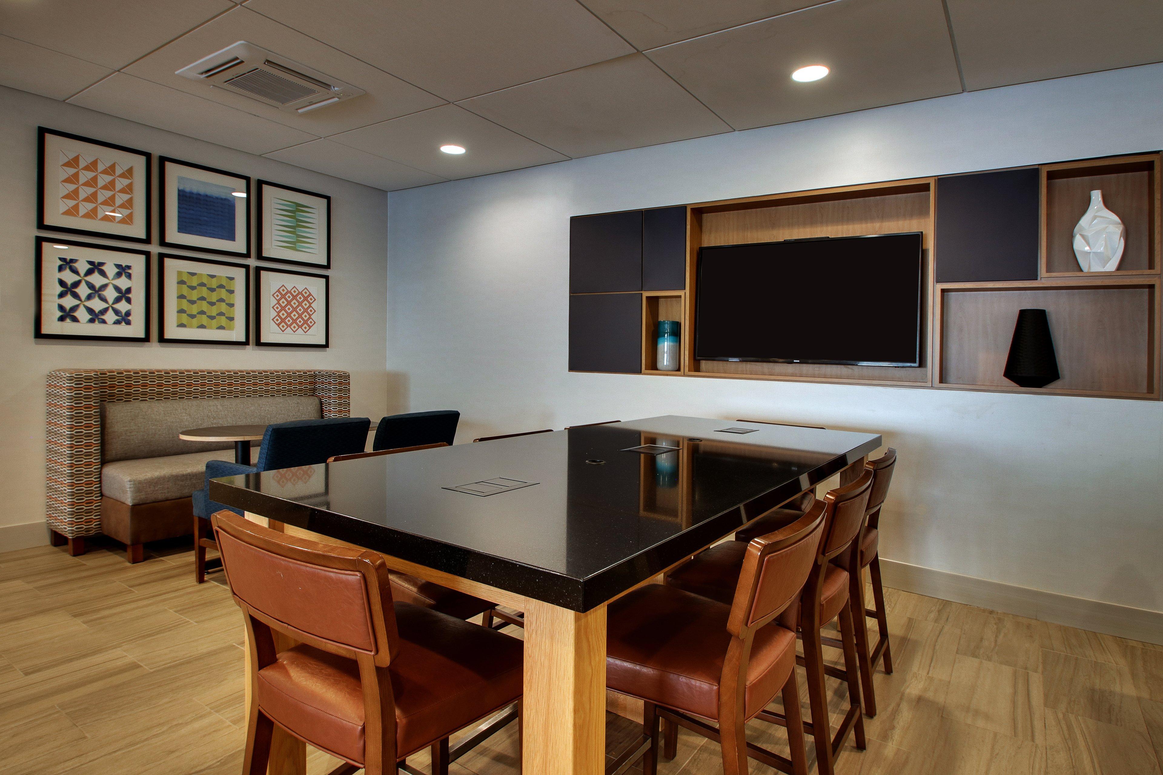 Holiday Inn Express Baltimore BWI Airport West By Ihg Hanover Exterior photo