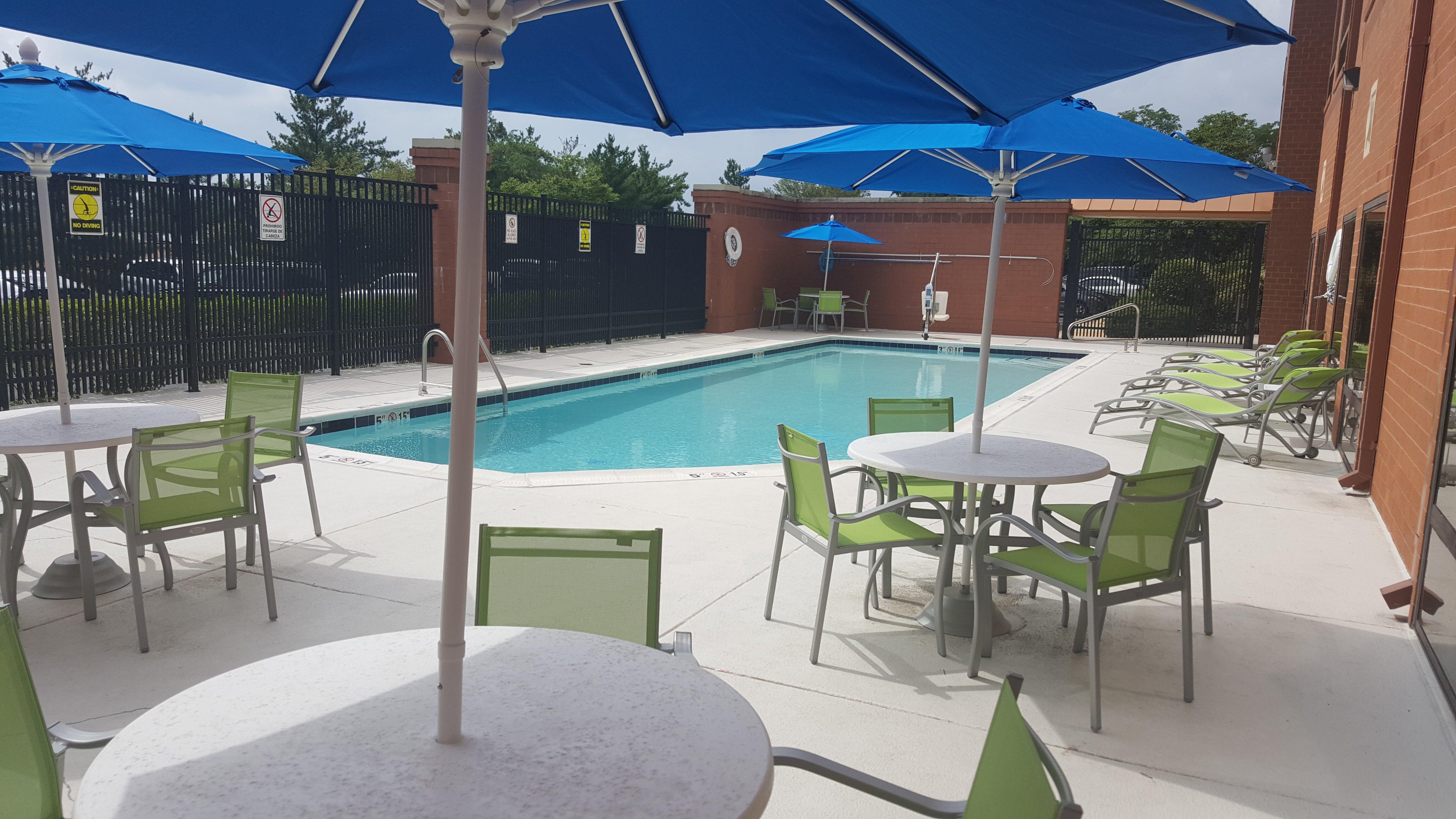 Holiday Inn Express Baltimore BWI Airport West By Ihg Hanover Exterior photo
